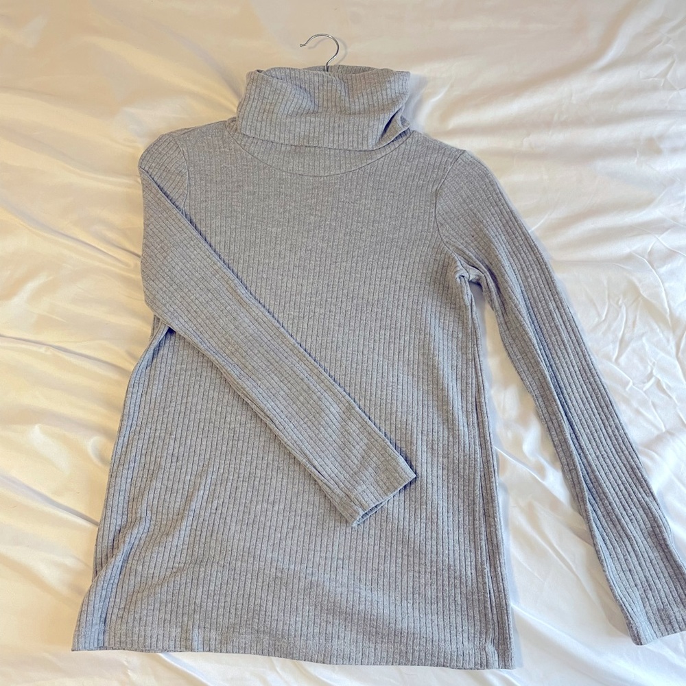 Forever21 turtle neck sweater